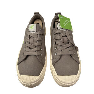 NIB Women's Cariuma OCA Low Mystic Gray Canvas Sneakers Size 7